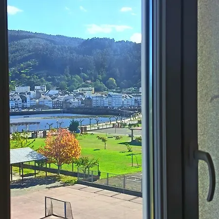 Con Vistas Ria De Viveiro-misericordia *